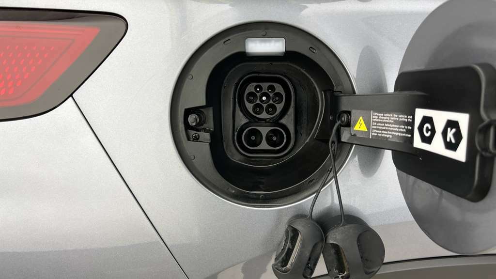 Byd Seal U 1.5 Dm-i 26.6Kwh Comfort Suv Plug-in Hy White #14