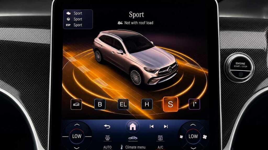 Mercedes-Benz GLC Class 300 4Matic Amg Line Premium 9G-tronic Black #29