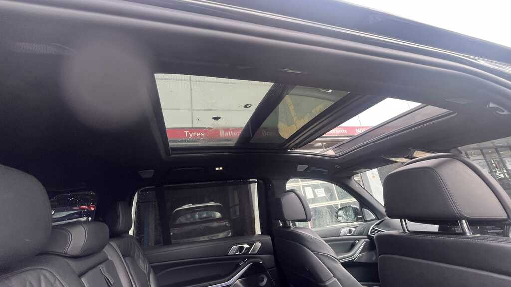BMW X7 Bmw Estate Special Edition Xdrive M50i Frozen Blac  #10