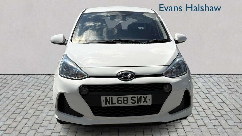 Hyundai I10 1.0 Se 2018 White #2