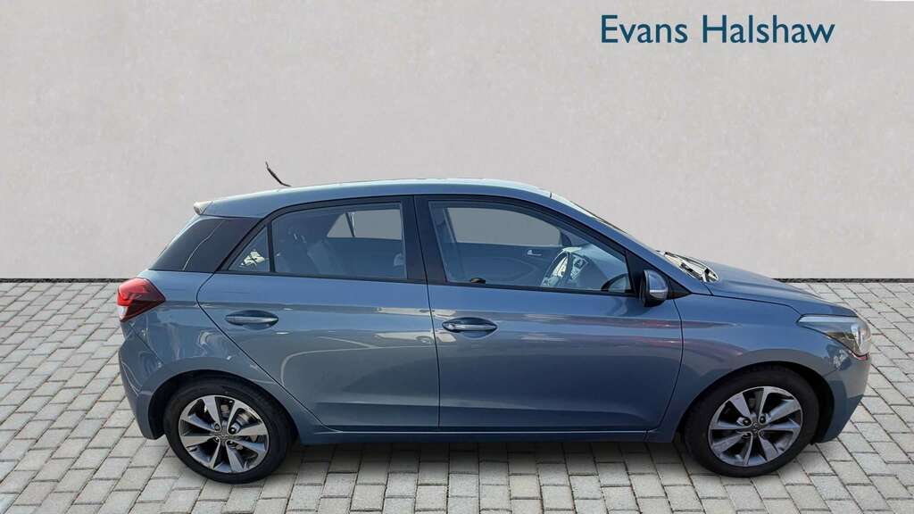 Hyundai I20 1.2 Se 2015  #4