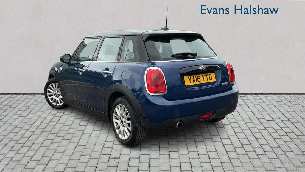 Mini Hatch 1.5 Cooper 2016 Blue