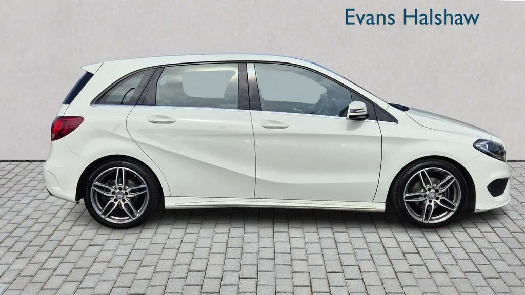 Mercedes-Benz B Class B200d Amg Line 2016 LS16EYA White #3