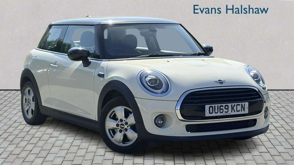 Mini Hatch 1.5 Cooper Classic II 2019 White