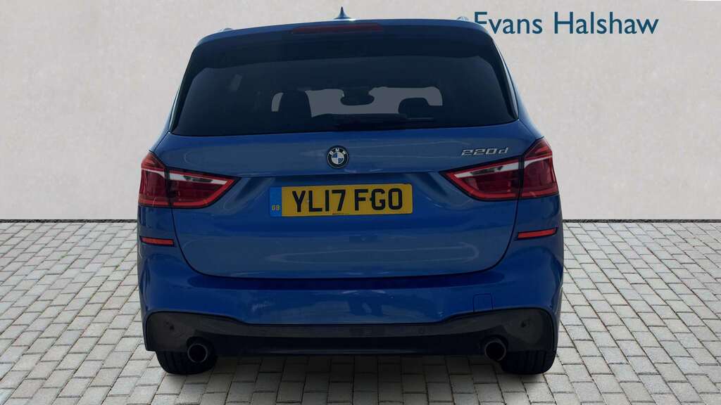 BMW 2 Series 220D M Sport Step 2017 YL17FGO Blue #3