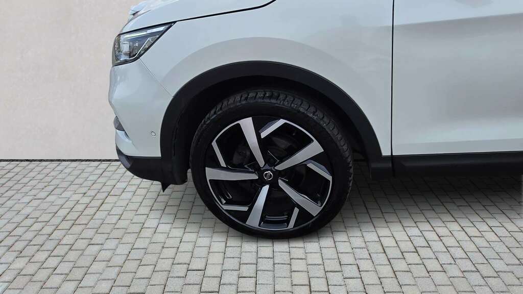 Nissan Qashqai 1.2 Dig-t Tekna Xtronic 2017 BJ67SUO White #6