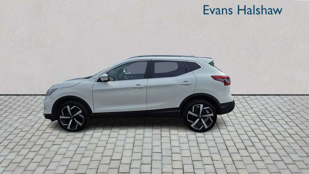 Nissan Qashqai 1.2 Dig-t Tekna Xtronic 2017 BJ67SUO White #3