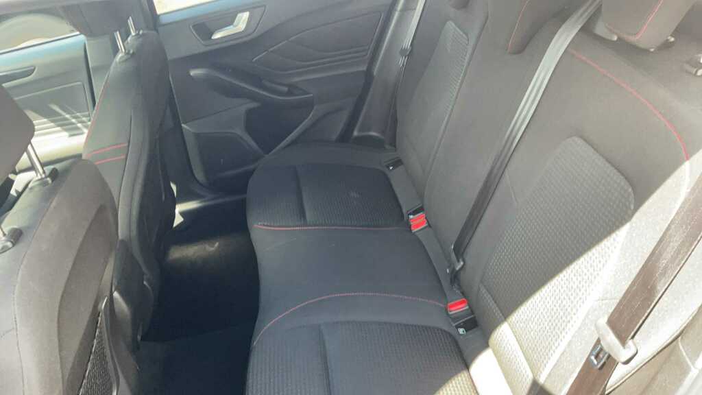 Ford Focus 1.0T Ecoboost Zetec Estate Euro 6 Blue #13