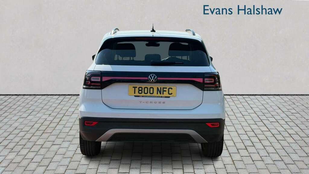 Volkswagen T-Cross 1.0 Tsi 110 Se 2021 GC21MFZ White #4