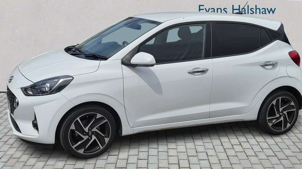 Hyundai I10 1.0 Mpi Premium 2023 White #3