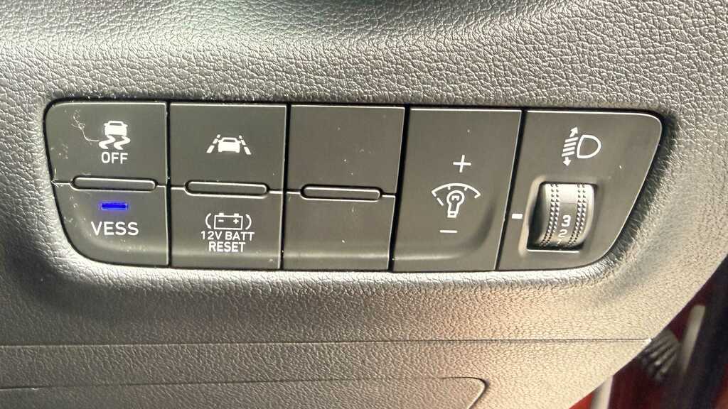 Hyundai Kona 1.0 T-gdi Premium Euro 6 Ss Red #24