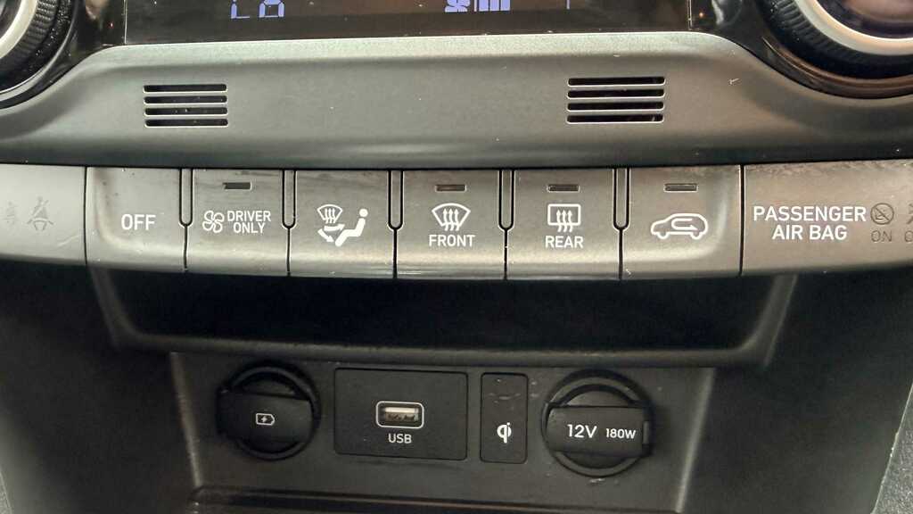 Hyundai Kona 1.0 T-gdi Premium Euro 6 Ss Red #17