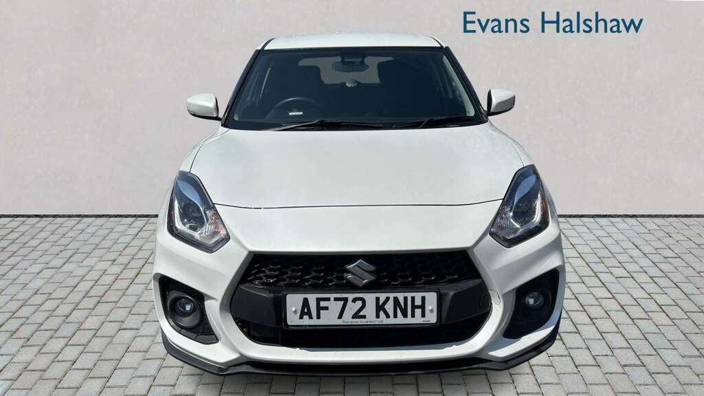 Suzuki Swift 1.4 Boosterjet 48V Hybrid Sport 2022 White #4