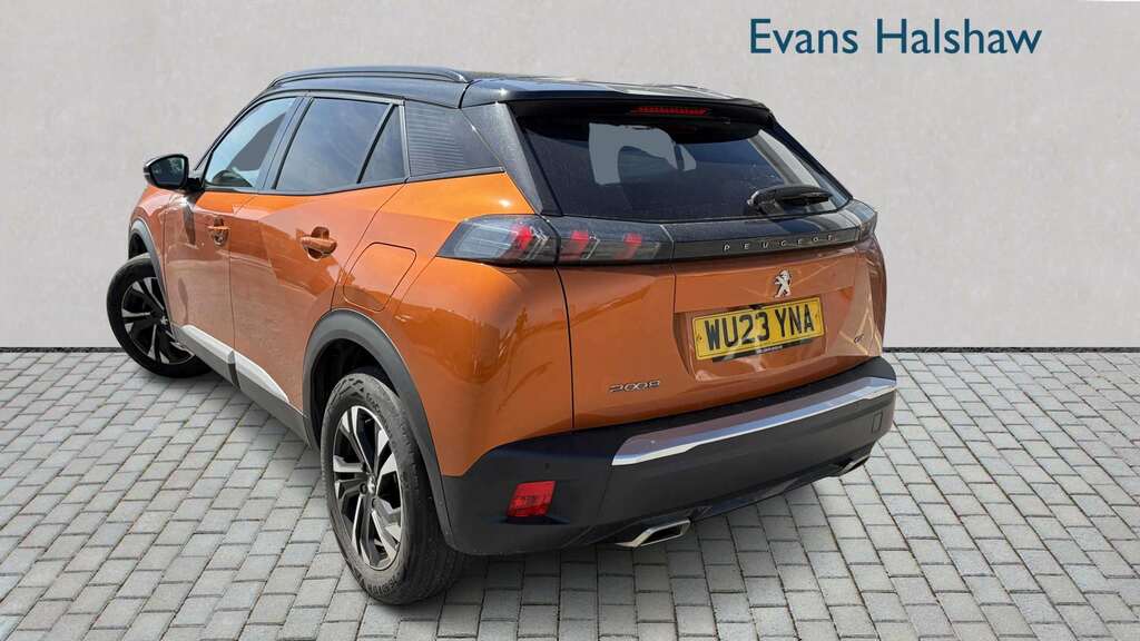 Peugeot 2008 1.2 Puretech 130 Gt Eat8 2023 Orange #2