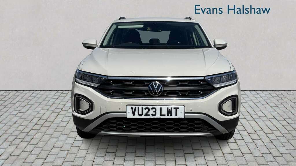 Volkswagen T-Roc 1.0 Tsi Life 2023 VU23LWT Grey #4