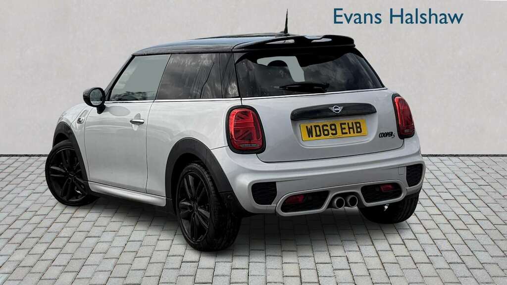 Mini Hatch 2.0 Cooper S Sport II 2019 WD69EHB Silver #2