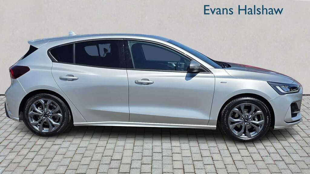 Ford Focus 1.0 Ecoboost Hybrid Mhev St-line 2024 DU74XSN Silver #3