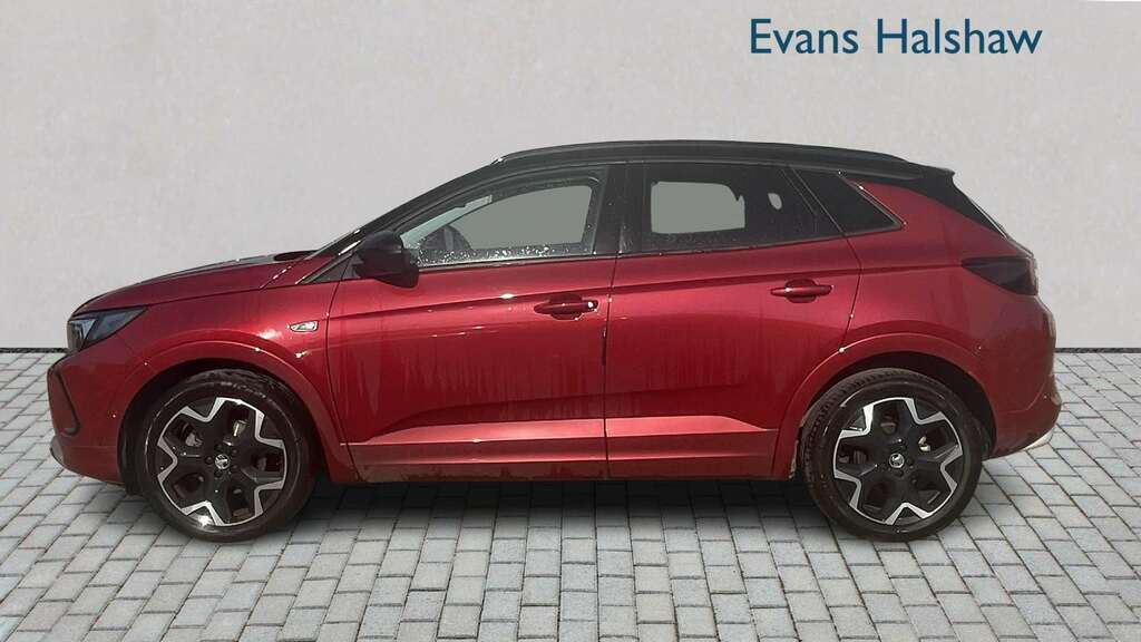 Vauxhall Grandland 1.2 Turbo Ultimate 2023 Red #4