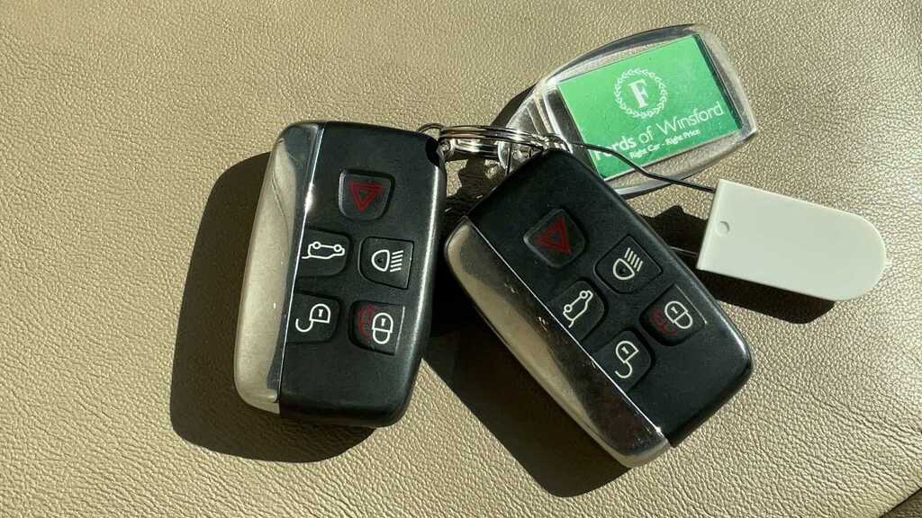 Land Rover Discovery 3.0L 3.0 4 Sd V6 Xs 4Wd Euro 5 Ss Silver #25