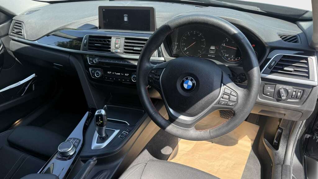 BMW 3 Series 318I Sport Step 2019 YA19KWP Grey #3