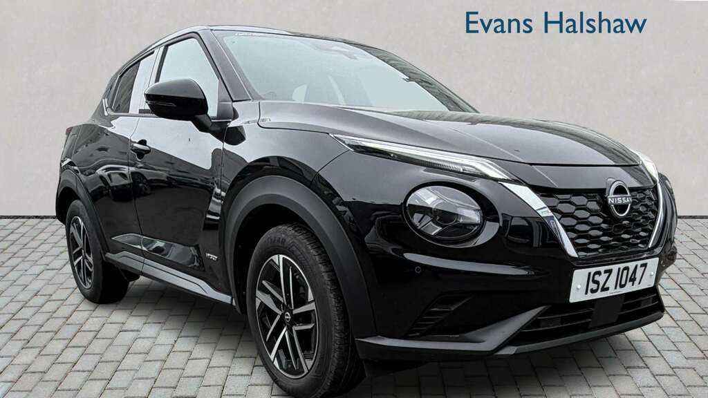 Nissan Juke Nissan Juke 1.0 Dig-t Tekna Suv Black #1