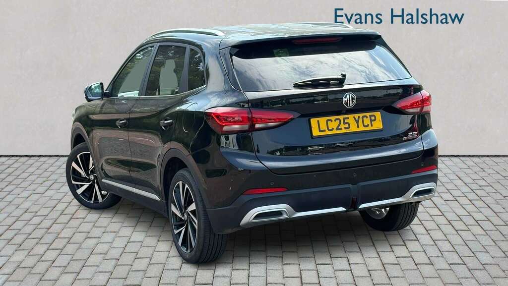 MG ZS 1.5 Hybrid Trophy Suv Hybrid Euro Silver #1