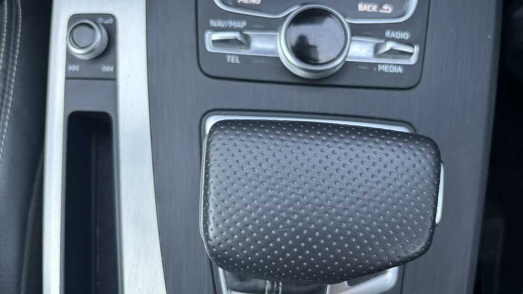 Audi Q5 3.0 Tfsi 354Ps Quattro S-tronic Comfort And Sound Black #22