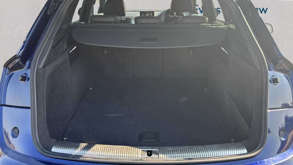 Audi Q5 3.0 Tfsi 354Ps Quattro S-tronic Comfort And Sound Black #11