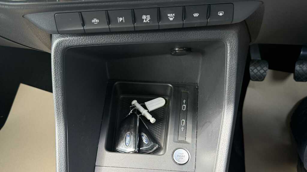 Ford Tourneo Connect 1.5 Ecoboost Sport 7 Seat Black #25