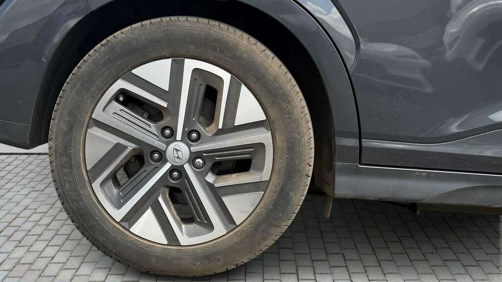 Hyundai Kona 150Kw Ultimate 64Kwh 2023 Grey #6