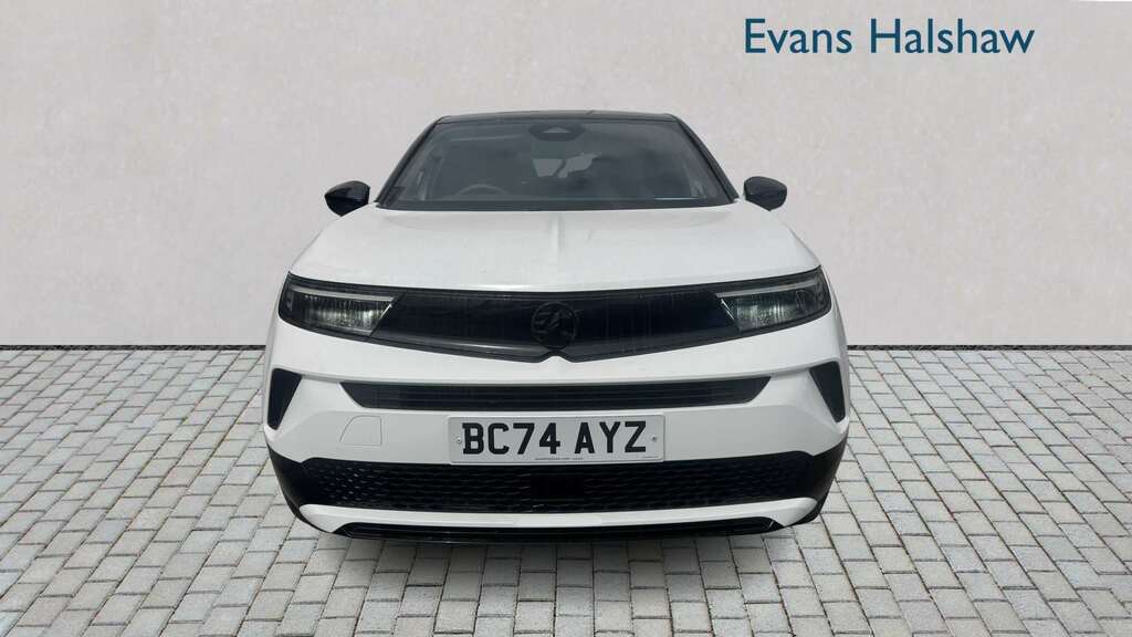 Vauxhall Mokka 1.2 Turbo 136 Gs 2025 BC74AYZ White #2