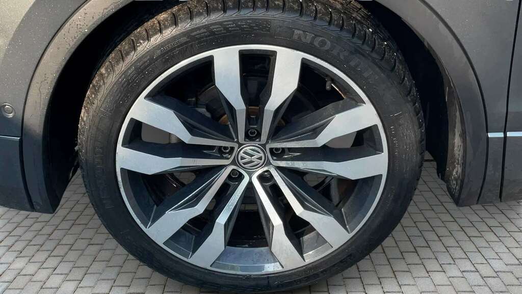 Volkswagen Tiguan 2.0 Tdi 150 R-line Tech Dsg 2019 Grey #5