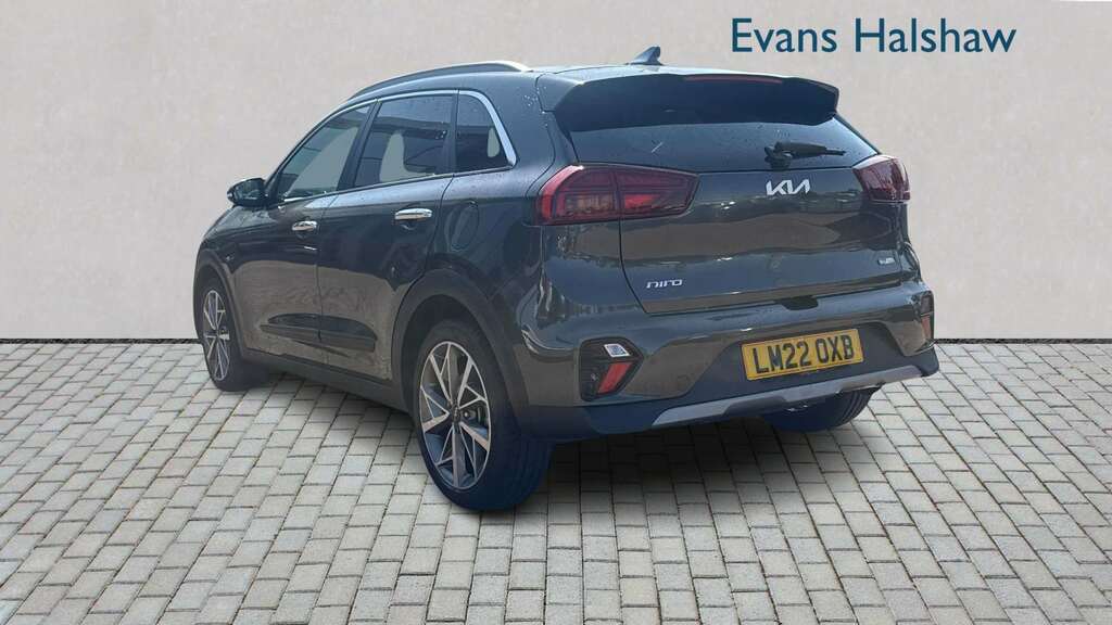 Kia Niro 1.6 Gdi Hybrid 4 Dct 2022 Grey #2