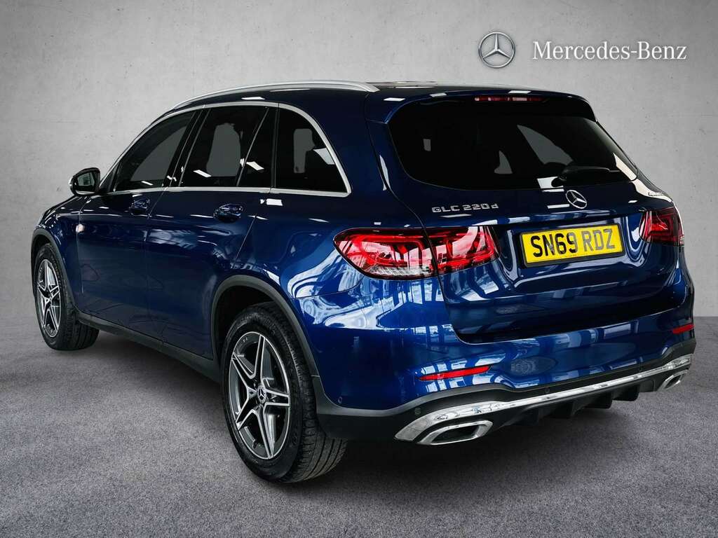Mercedes-Benz GLC Class 220D 4Matic Amg Line 9G-tronic 2019 Blue #3