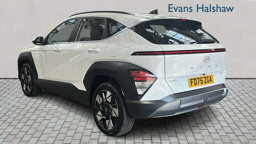 Hyundai Kona 1.6 Hybrid 129 Advance Dct 2025 White #2