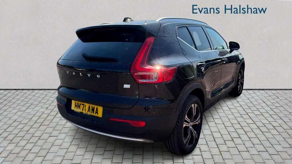 Volvo XC40 1.5 T5 Recharge Phev Inscription Pro 2021 HK71AWA Black #2