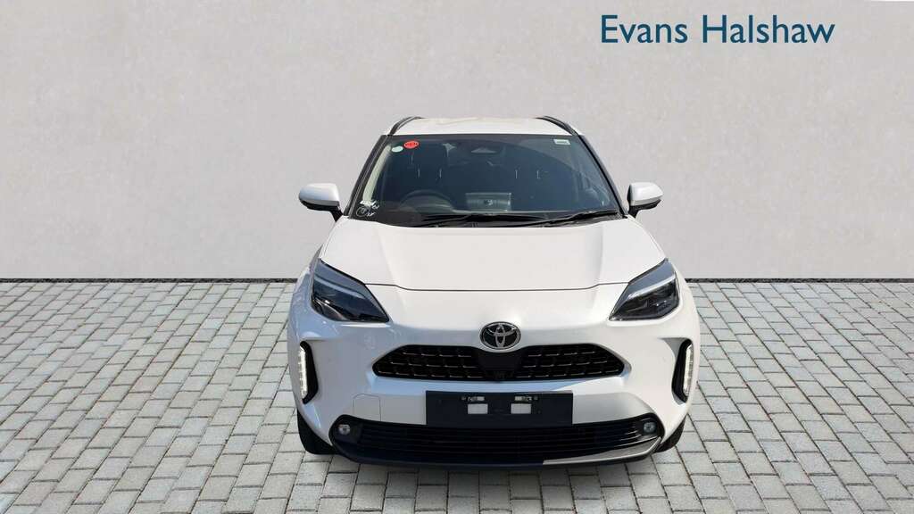 Toyota Yaris Cross 1.5 Hybrid Excel Cvt 2025 White #2
