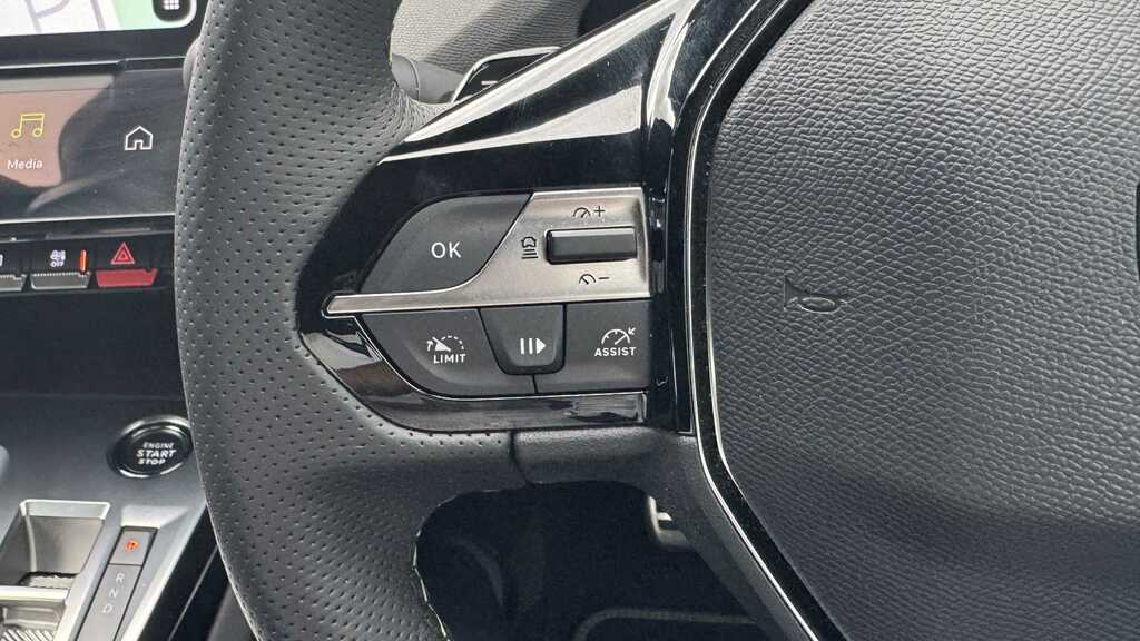 Peugeot 408 1.2 Hybrid 136 Gt E-dsc6 Black #10