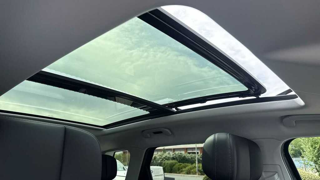 Omoda 7 Phev Auto White #13