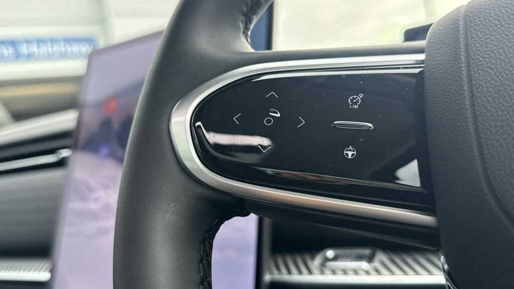 Omoda 7 Phev Auto White #16