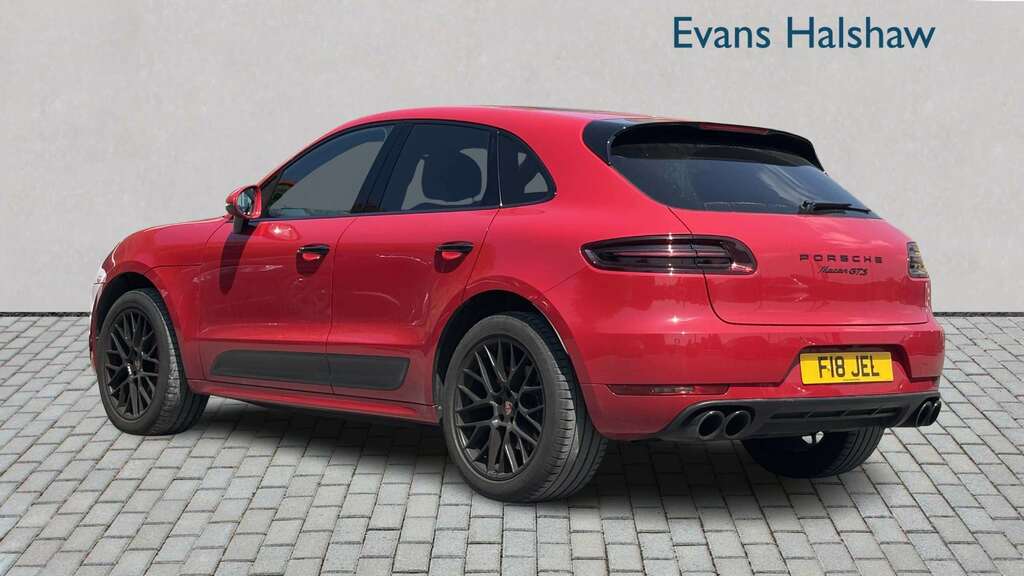 Porsche Macan Gts Pdk 2018 Red