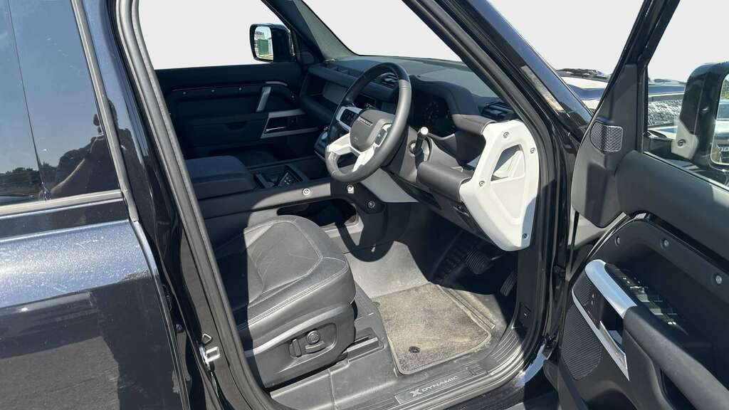 Land Rover Defender 110 2023 110 3.0 D300 Hse 7 Seats Mhev 4Wd Grey #8