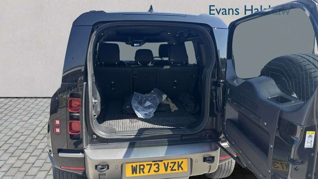 Land Rover Defender 110 2.0 P400e X-dynamic Se 110 2023 Black #6