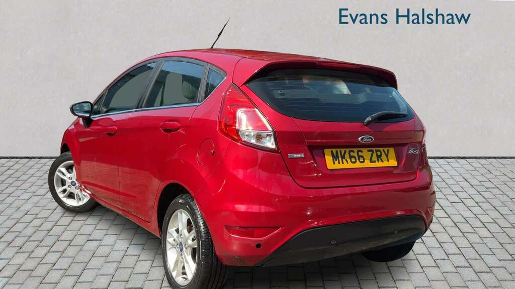 Ford Fiesta 1.0 Ecoboost Zetec 2016 Red #2