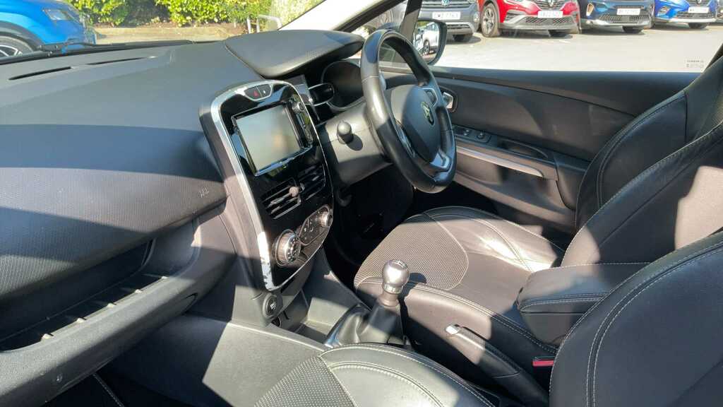 Renault Clio 0.9 Tce 90 Iconic 25 Nav 2016 LA16YWM Silver #6