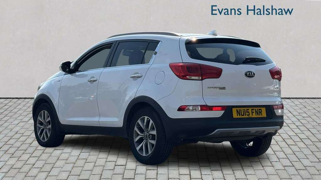 Kia Sportage 2.0 Crdi Isg Alpine Edition 2015 White #3