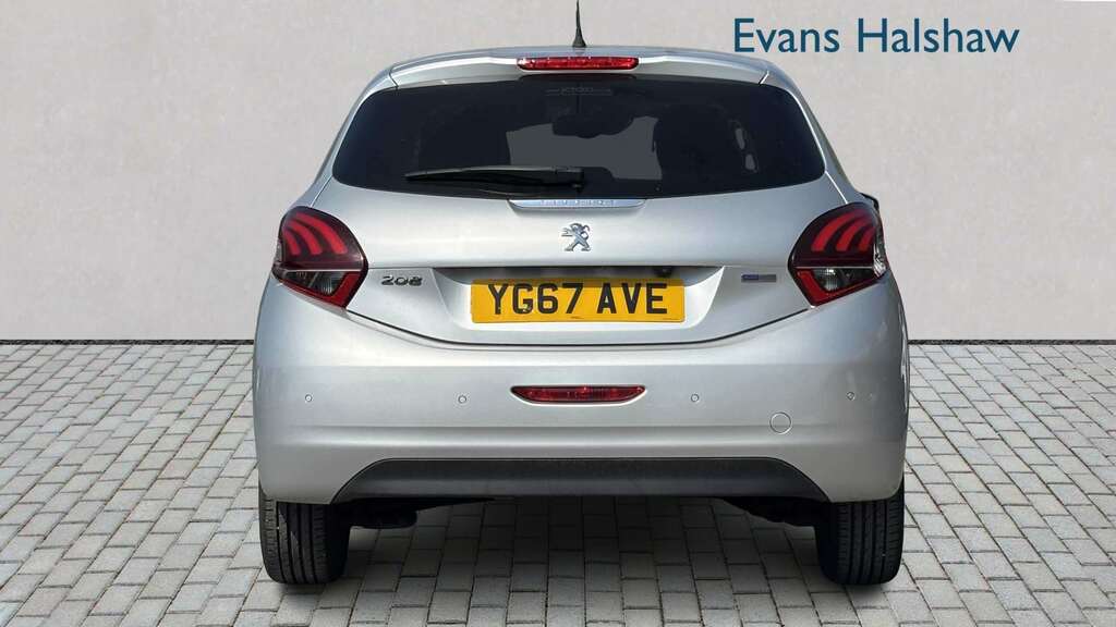 Peugeot 208 1.2 Puretech Allure Premium 2017 Silver #4