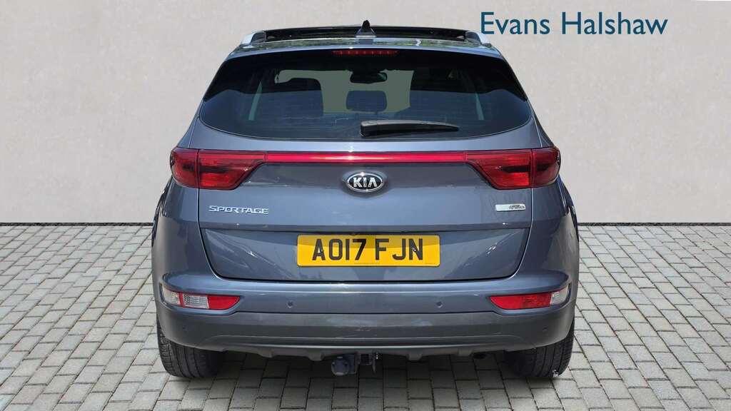 Kia Sportage 1.7 Crdi Isg 3 Panoramic Roof 2017 Blue #3