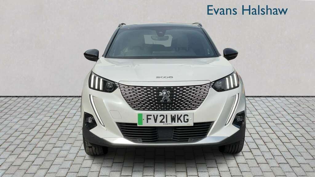 Peugeot e-2008 100Kw Gt Premium 50Kwh 2021 White #3