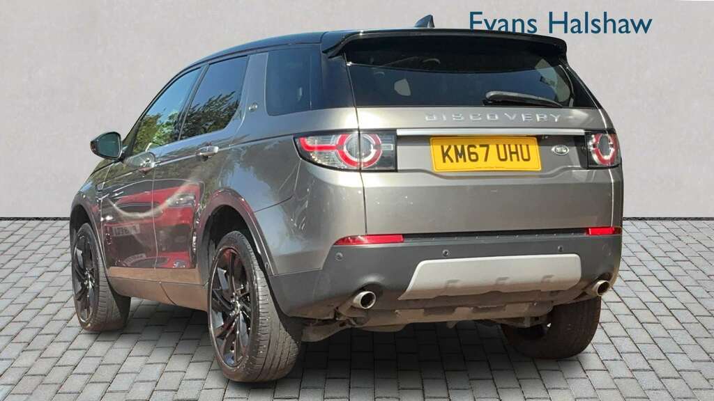 Land Rover Discovery Sport 2.0 Sd4 240 Hse Luxury 2017 KM67UHU Silver #2
